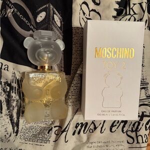 Moschino Toy 2 Eau de Parfum with Gold Accents
